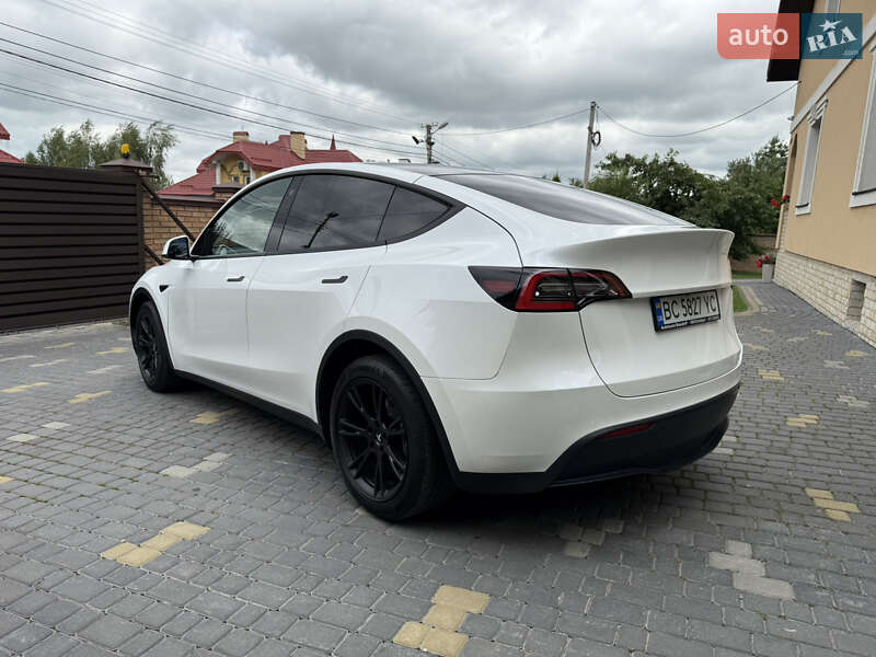 Внедорожник / Кроссовер Tesla Model Y 2020 в Львове