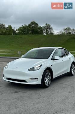 Внедорожник / Кроссовер Tesla Model Y 2020 в 