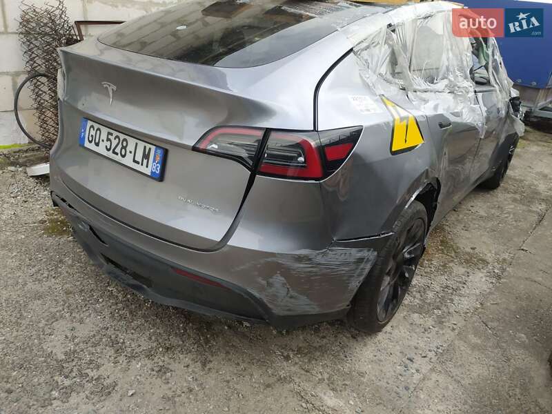 Внедорожник / Кроссовер Tesla Model Y 2023 в 