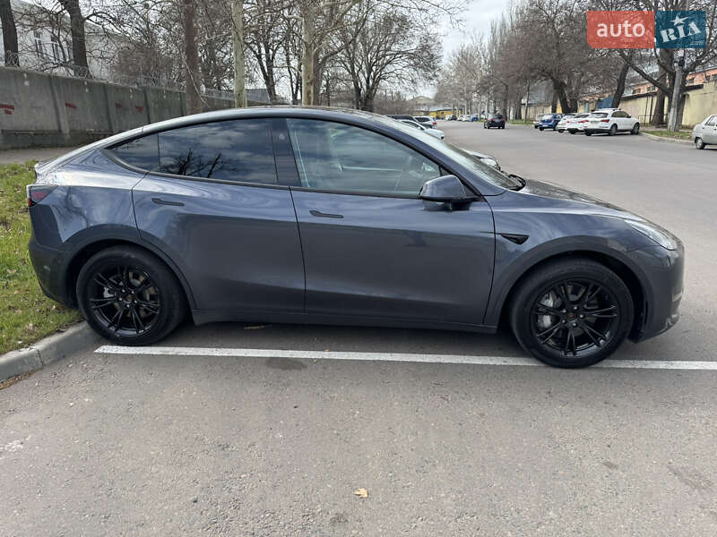 Позашляховик / Кросовер Tesla Model Y 2023 в Одесі