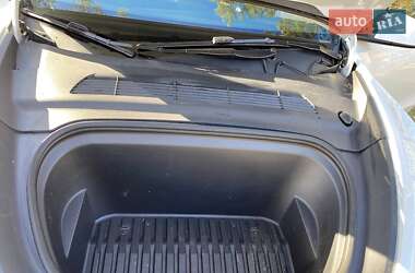 Внедорожник / Кроссовер Tesla Model Y 2023 в 