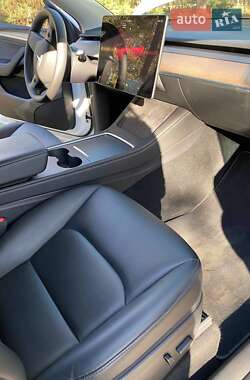Внедорожник / Кроссовер Tesla Model Y 2023 в 