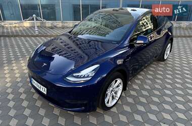 Внедорожник / Кроссовер Tesla Model Y 2023 в 