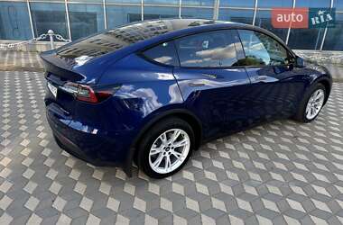 Внедорожник / Кроссовер Tesla Model Y 2023 в 