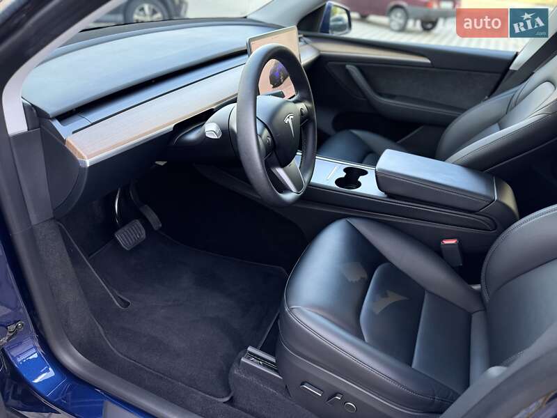 Внедорожник / Кроссовер Tesla Model Y 2023 в Одессе