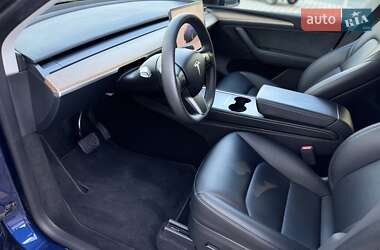 Внедорожник / Кроссовер Tesla Model Y 2023 в 