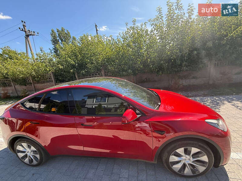 Внедорожник / Кроссовер Tesla Model Y 2023 в Львове