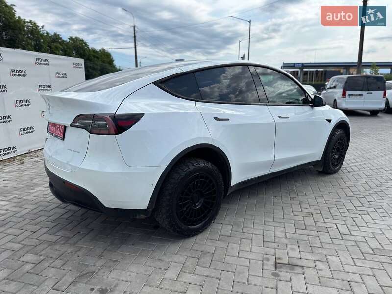 Внедорожник / Кроссовер Tesla Model Y 2020 в Луцке