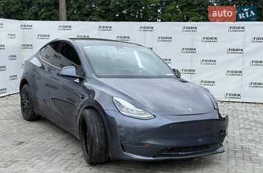 Tesla Model Y 2020