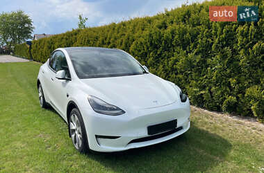 Внедорожник / Кроссовер Tesla Model Y 2022 в 