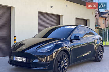 Tesla Model Y 2022 Tesla Model Y 2022