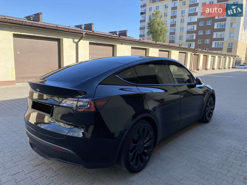 Внедорожник / Кроссовер Tesla Model Y 2022 в Хмельницком