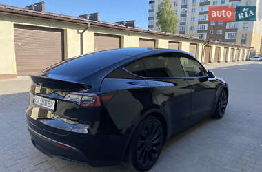 Позашляховик / Кросовер Tesla Model Y 2022 в 
