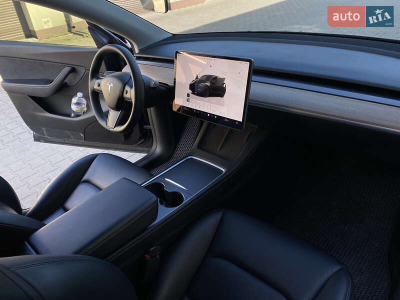 Внедорожник / Кроссовер Tesla Model Y 2022 в Хмельницком