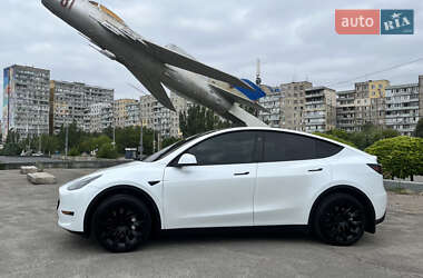Позашляховик / Кросовер Tesla Model Y 2023 в Дніпрі