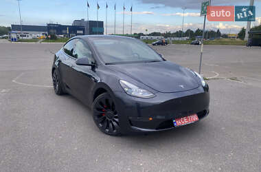 Внедорожник / Кроссовер Tesla Model Y 2024 в Львове