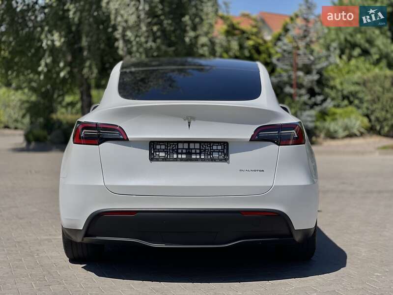 Внедорожник / Кроссовер Tesla Model Y 2023 в Одессе