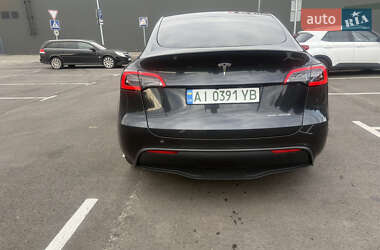 Внедорожник / Кроссовер Tesla Model Y 2024 в 
