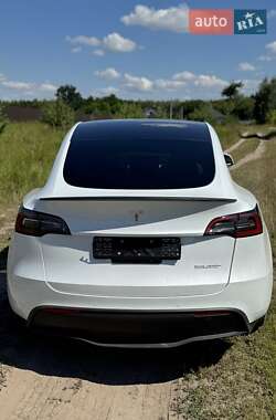 Внедорожник / Кроссовер Tesla Model Y 2022 в 