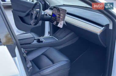 Внедорожник / Кроссовер Tesla Model Y 2022 в 