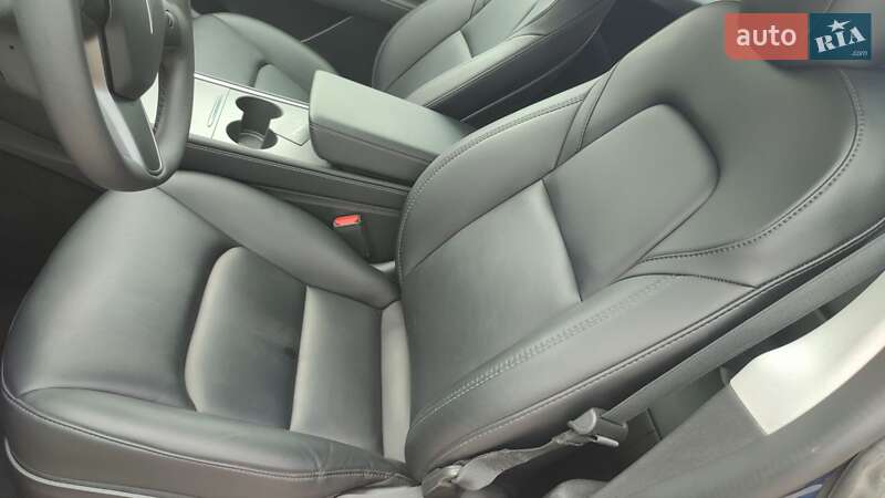 Внедорожник / Кроссовер Tesla Model Y 2022 в Ивано-Франковске фото 60 Внедорожник / Кроссовер Tesla Model Y 2022 в Ивано-Франковске