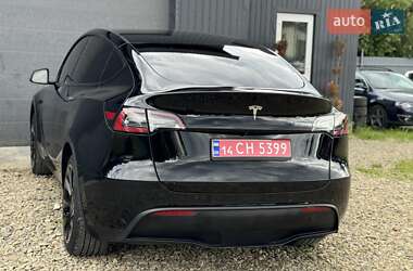 Внедорожник / Кроссовер Tesla Model Y 2020 в 