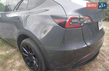 Внедорожник / Кроссовер Tesla Model Y 2023 в 