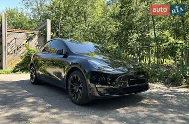 Tesla Model Y 2024 Tesla Model Y 2024