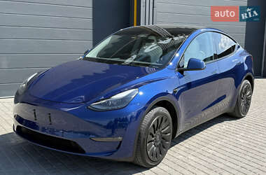 Tesla Model Y 2023 Tesla Model Y 2023