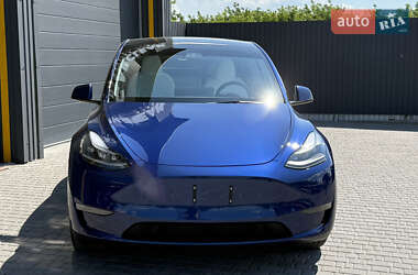 Внедорожник / Кроссовер Tesla Model Y 2023 в 