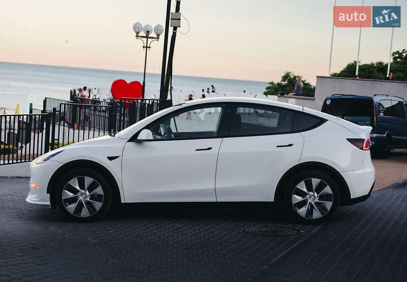 Внедорожник / Кроссовер Tesla Model Y 2022 в Одессе