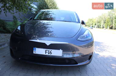 Внедорожник / Кроссовер Tesla Model Y 2023 в 