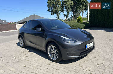 Tesla Model Y 2024 Tesla Model Y 2024