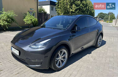 Внедорожник / Кроссовер Tesla Model Y 2024 в 