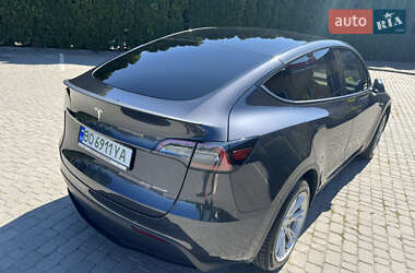 Внедорожник / Кроссовер Tesla Model Y 2024 в 