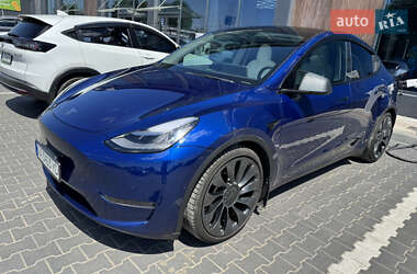 Внедорожник / Кроссовер Tesla Model Y 2021 в 