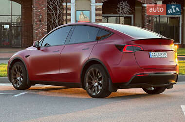 Внедорожник / Кроссовер Tesla Model Y 2020 в 