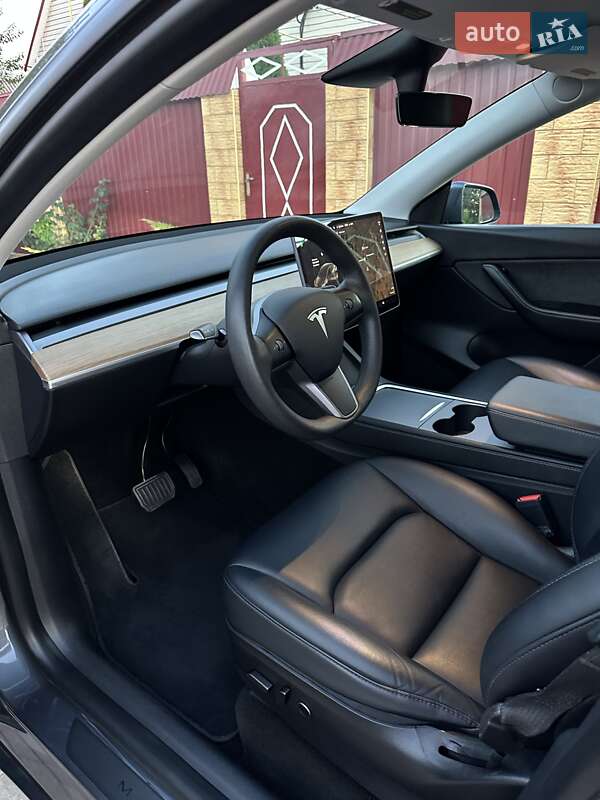 Внедорожник / Кроссовер Tesla Model Y 2021 в Одессе