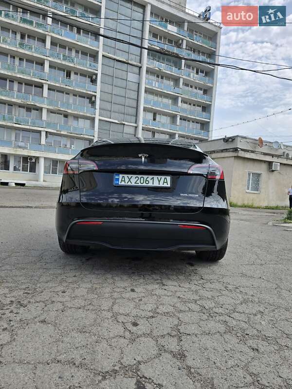 Внедорожник / Кроссовер Tesla Model Y 2023 в Харькове