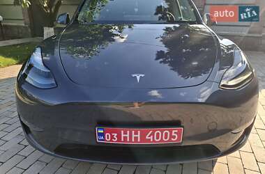 Позашляховик / Кросовер Tesla Model Y 2023 в 