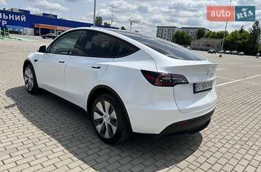 Внедорожник / Кроссовер Tesla Model Y 2022 в 