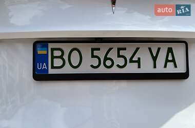 Внедорожник / Кроссовер Tesla Model Y 2022 в 
