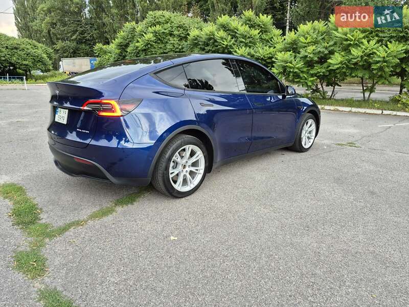 Позашляховик / Кросовер Tesla Model Y 2020 в Вінниці