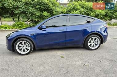 Tesla Model Y 2020