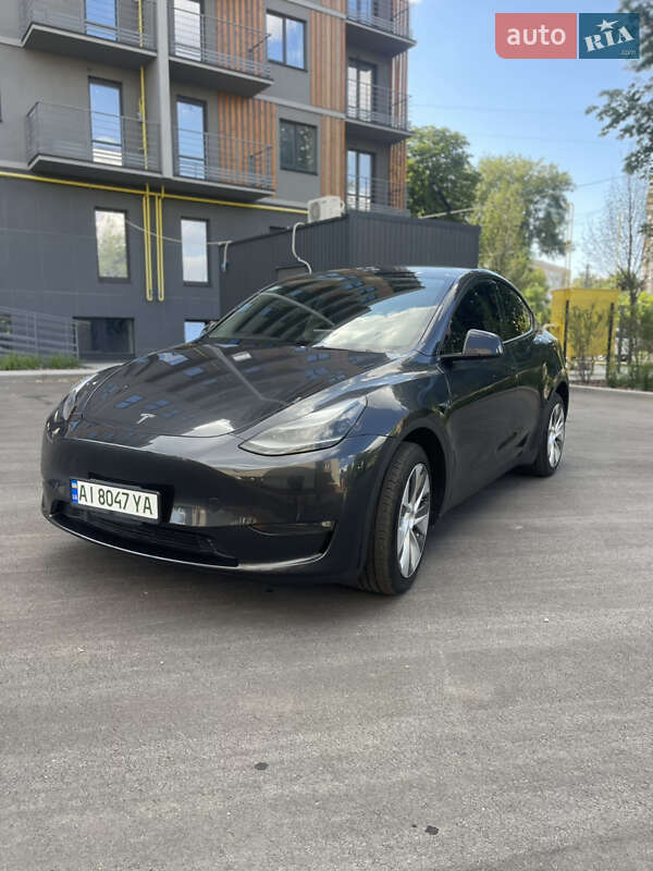 Внедорожник / Кроссовер Tesla Model Y 2024 в Фастове