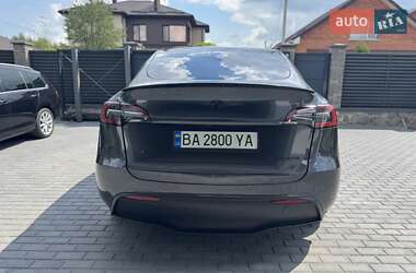 Внедорожник / Кроссовер Tesla Model Y 2024 в 