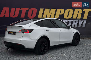 Внедорожник / Кроссовер Tesla Model Y 2021 в 