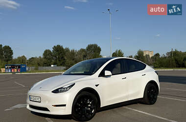 Внедорожник / Кроссовер Tesla Model Y 2021 в 