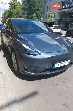 Внедорожник / Кроссовер Tesla Model Y 2022 в 