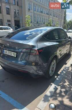 Внедорожник / Кроссовер Tesla Model Y 2022 в 